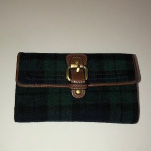 Flannel pattern wallet, with decorative buckle.